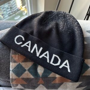 LULULEMON OLYMPICS TEAM CANADA Black Canada Beanie Running Toque